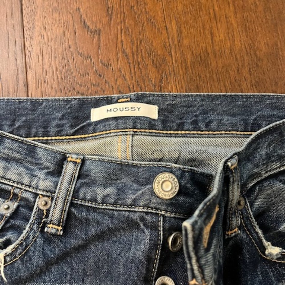 MOUSSY Jeans - Dark Blue Distressed Siize 27